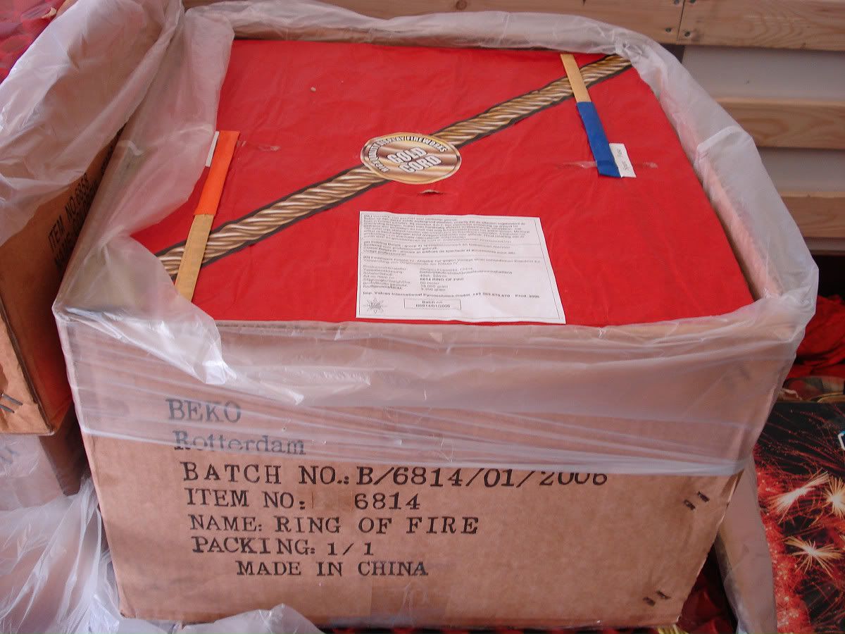 [img width=1024 height=768]http://i31.photobucket.com/albums/c351/fireworkmaster/25%20Jaar%20Triathlon/DSC01274.jpg[/img]