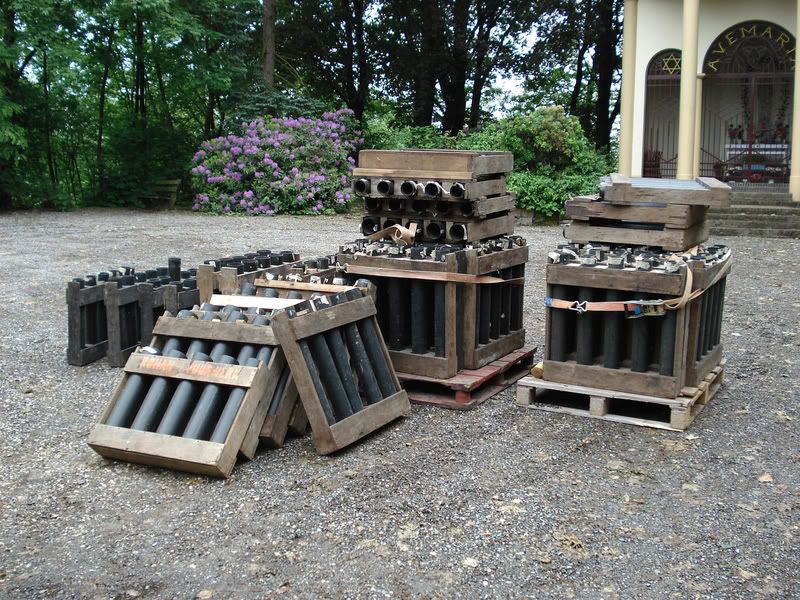 [img width=800 height=600]http://i31.photobucket.com/albums/c351/fireworkmaster/RohanKerkrade.jpg[/img]