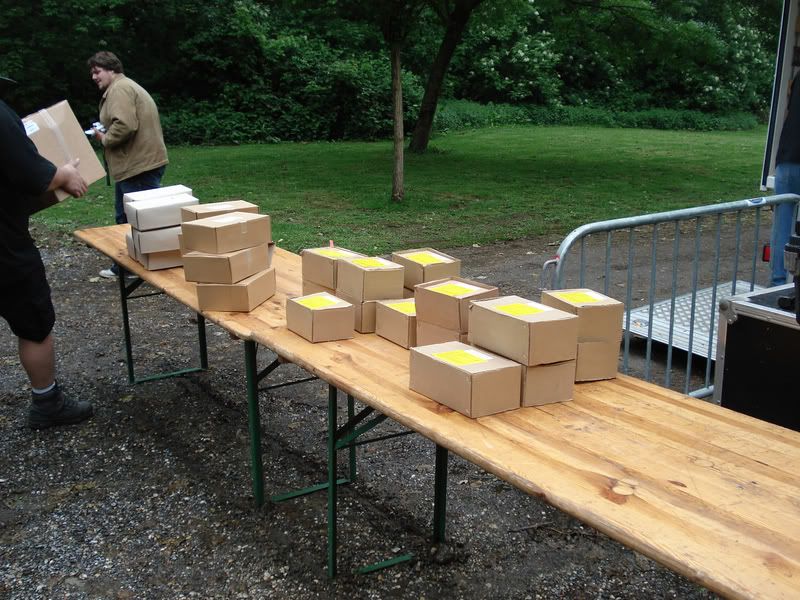 [img width=800 height=600]http://i31.photobucket.com/albums/c351/fireworkmaster/RohanKerkrade14.jpg[/img]