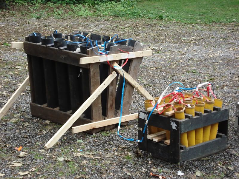 [img width=800 height=600]http://i31.photobucket.com/albums/c351/fireworkmaster/RohanKerkrade37.jpg[/img]