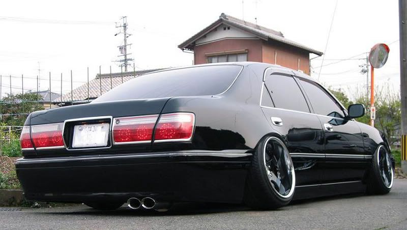 Re Stanced Slammed Hellaflush etc That BMW sits really well 