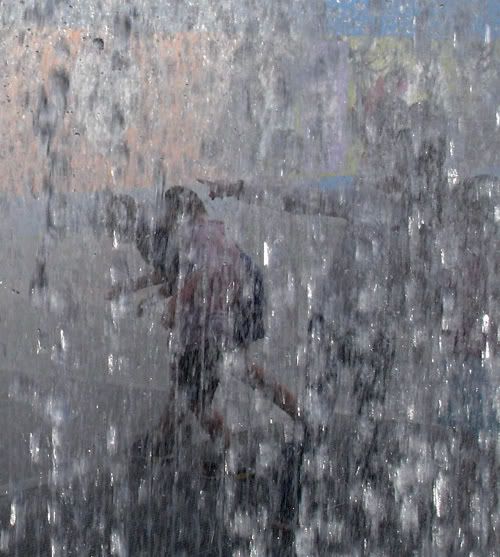 Fountain - © Daniel M.