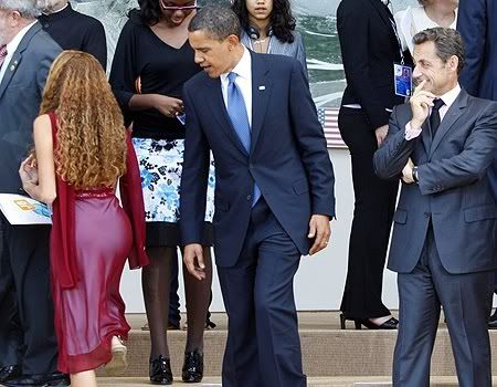  photo barack-obama-checking-out-ass-brazi.jpg