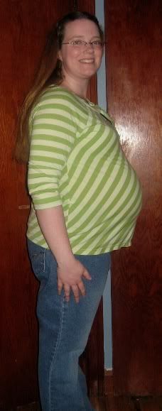 8 Months Pregnant (34.5 weeks)
