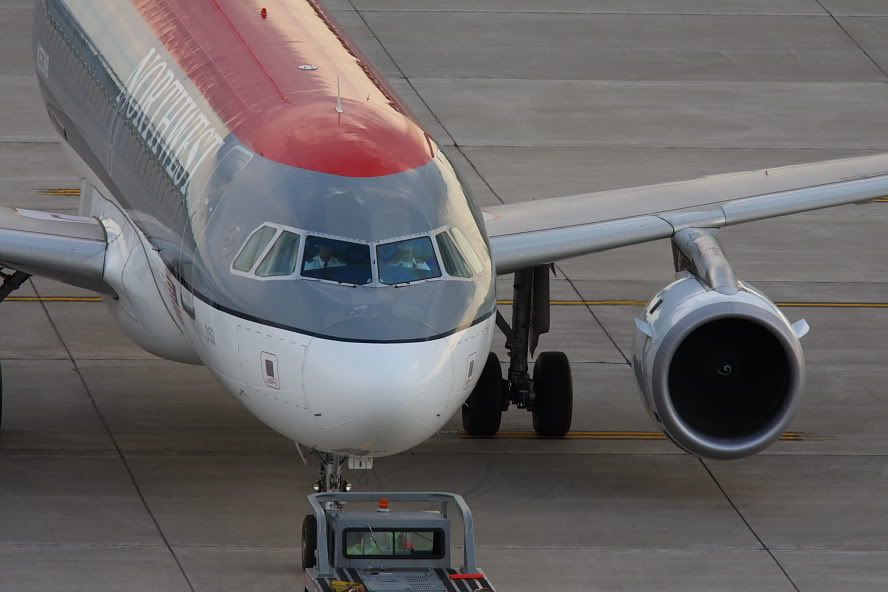 IMAGE: http://i31.photobucket.com/albums/c358/vectorcafe/AIRCRAFT/Cockpit.jpg