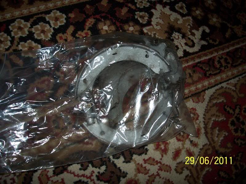 http://i31.photobucket.com/albums/c365/dumone/100_1081Medium.jpg http://i31.photobucket.com/albums/c365/dumone/100_1081Medium.jpg