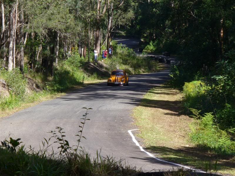 http://i31.photobucket.com/albums/c365/dumone/Kempsey%20hillclimb/P1040097Medium.jpg