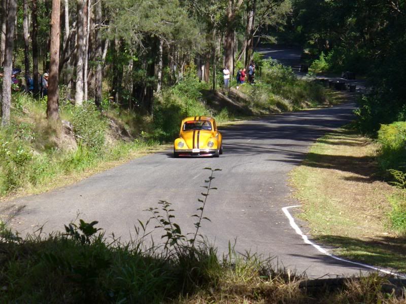 http://i31.photobucket.com/albums/c365/dumone/Kempsey%20hillclimb/P1040099Medium.jpg