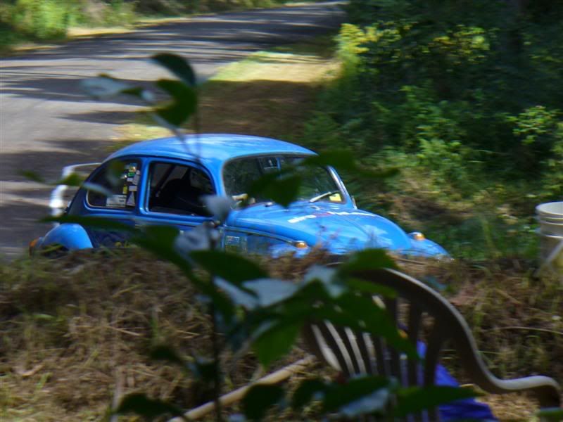 http://i31.photobucket.com/albums/c365/dumone/Kempsey%20hillclimb/P1040126Medium.jpg