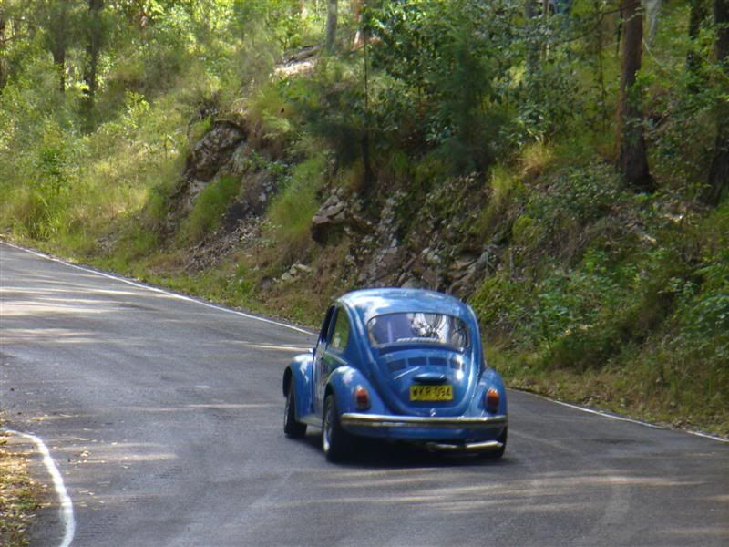 http://i31.photobucket.com/albums/c365/dumone/Kempsey%20hillclimb/P1040131Medium.jpg