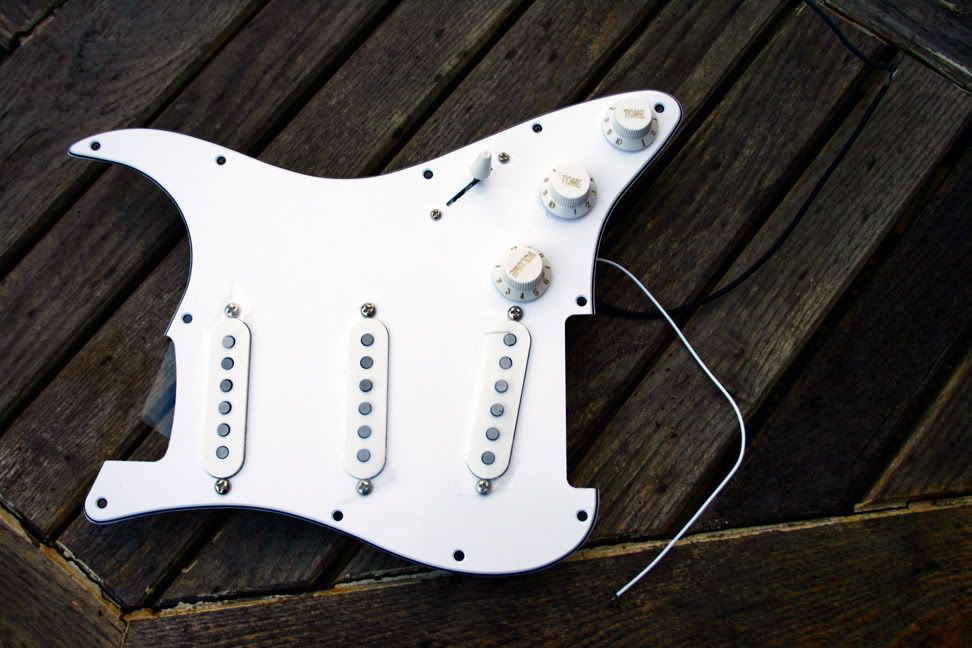 pickguard2.jpg