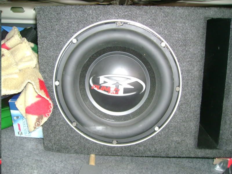 http://i31.photobucket.com/albums/c370/sweet89s13/stereo/DSC01998.jpg