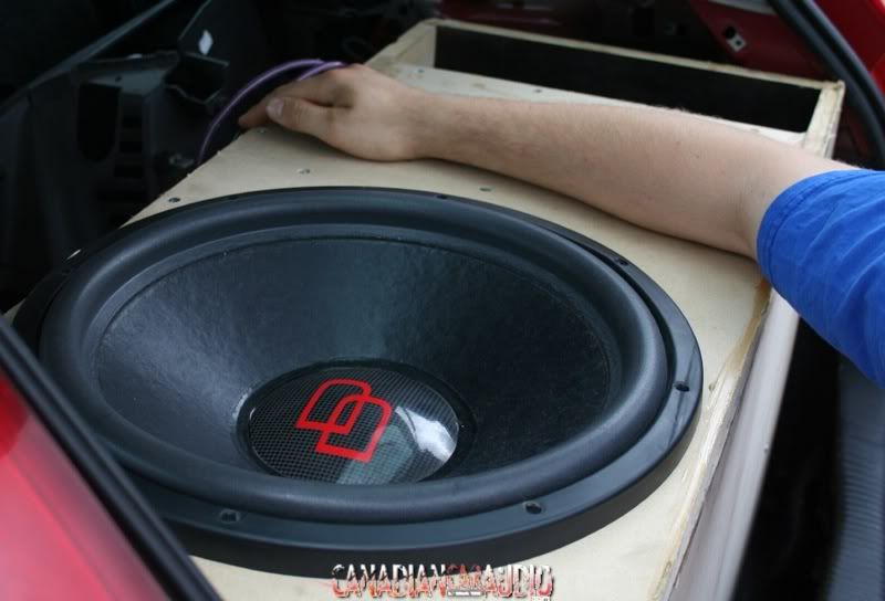 [Image: car-audio-audiosource-july2306_068-.jpg]