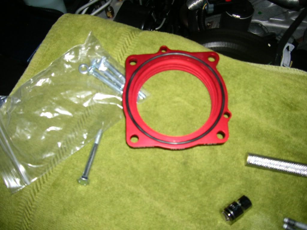 How to Install a AirAid Poweraid Throttle Body Spacer(part 350532