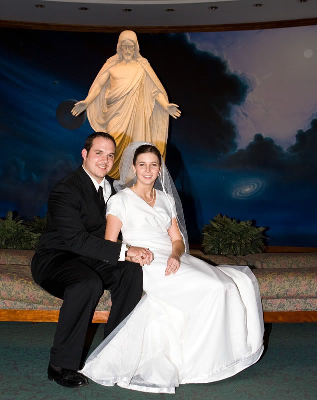 IMAGE: http://i31.photobucket.com/albums/c379/sbastian/IMG_0363_InsideVC.jpg