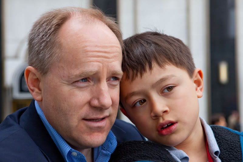 IMAGE: http://i31.photobucket.com/albums/c379/sbastian/IMG_2817_KenGreg.jpg