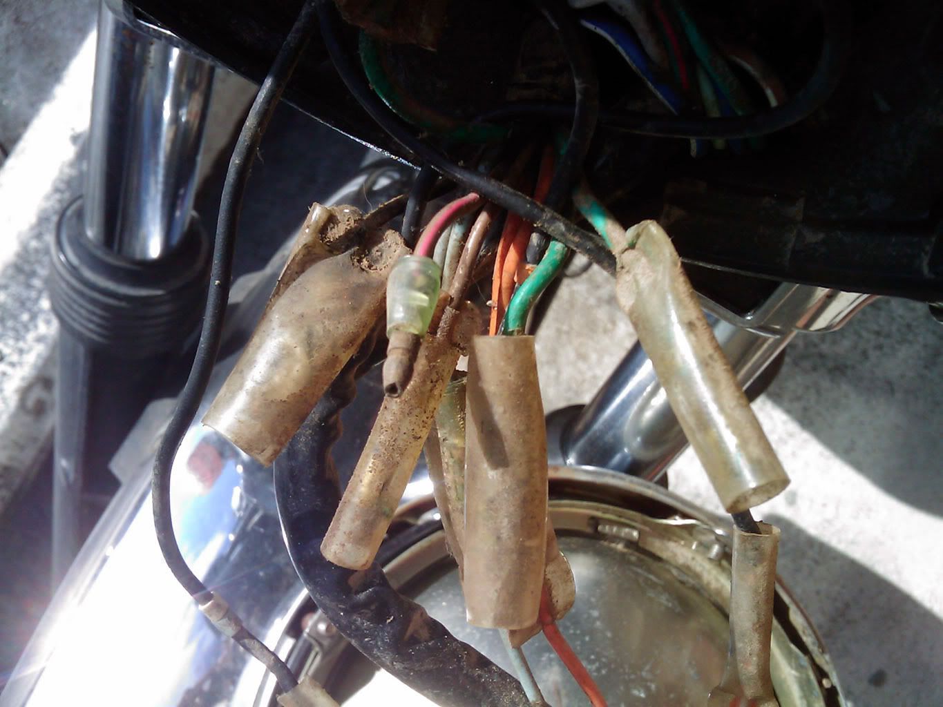 Headlamp loose wires (help locating)