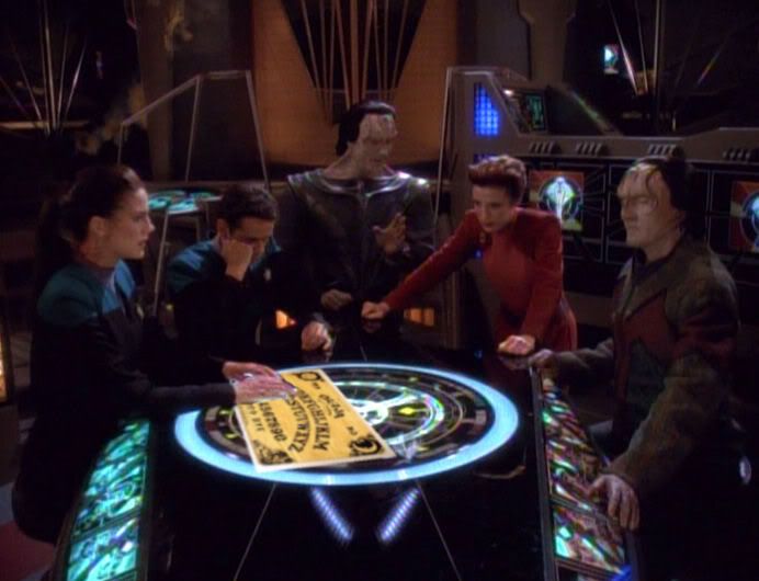 DS9qujia.jpg