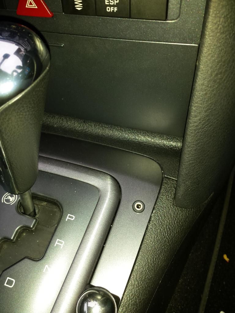 New aux socket fitted Peugeot Forums