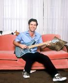 dweezil_zappa_d.jpg