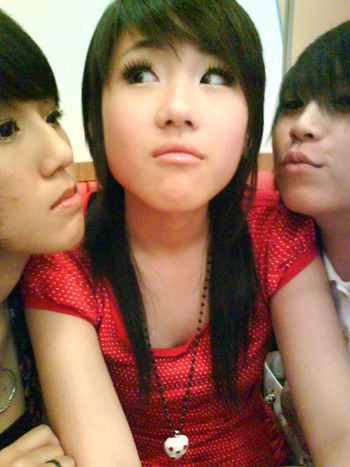 Photo Sharing and Video Hosting at Photobucket