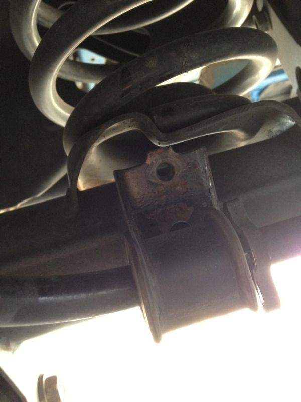 Rear sway bar noise, lost the clamp Toyota FJ Cruiser Forum
