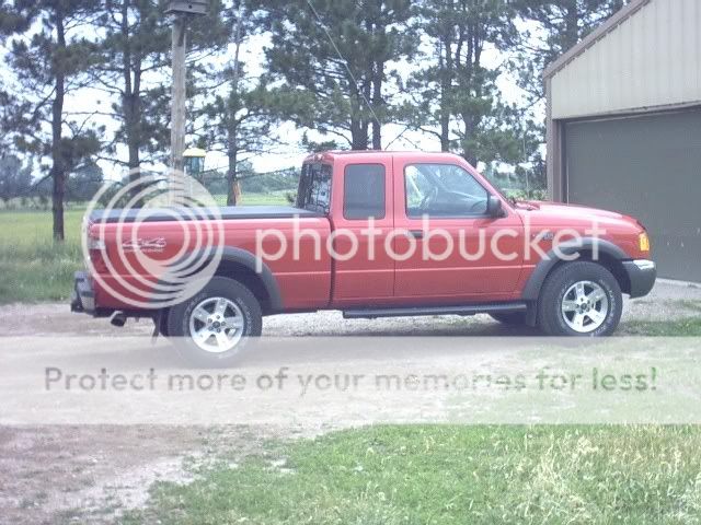 2003 Ford ranger stock tire size